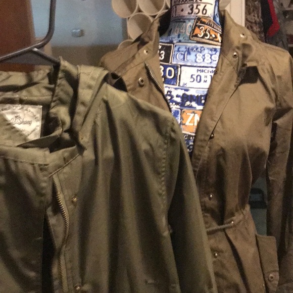 Olive green jacket - Picture 5 of 5